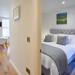 Host & Stay - The Old Sweet Shop