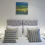 Host & Stay - The Old Sweet Shop