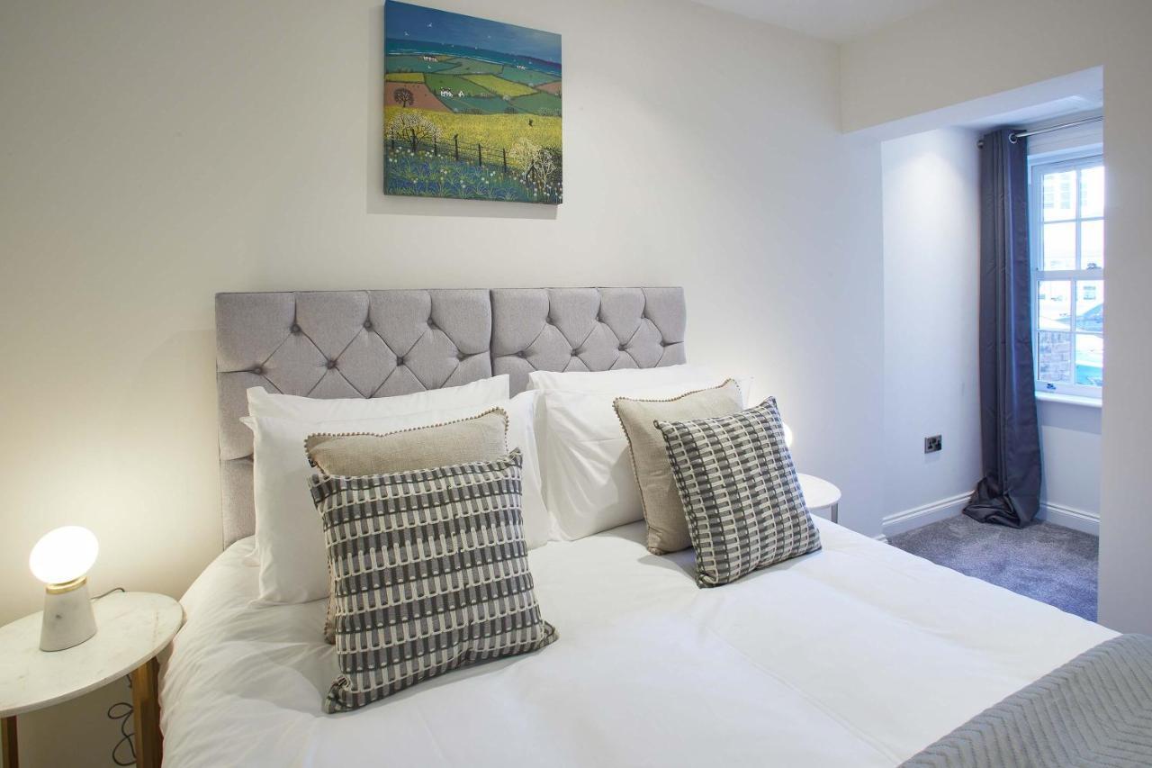 Host & - The Old Sweet Shop Apartment